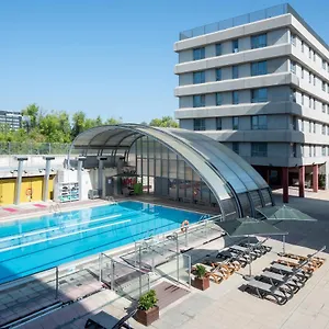 Aparthotel Airport Suites, Affiliated By Meliá, Madrid